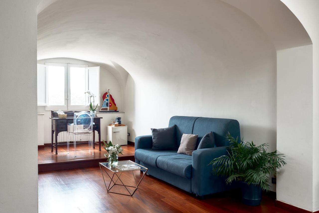 L' Hotellerie Easy Suites Palermo Bagian luar foto