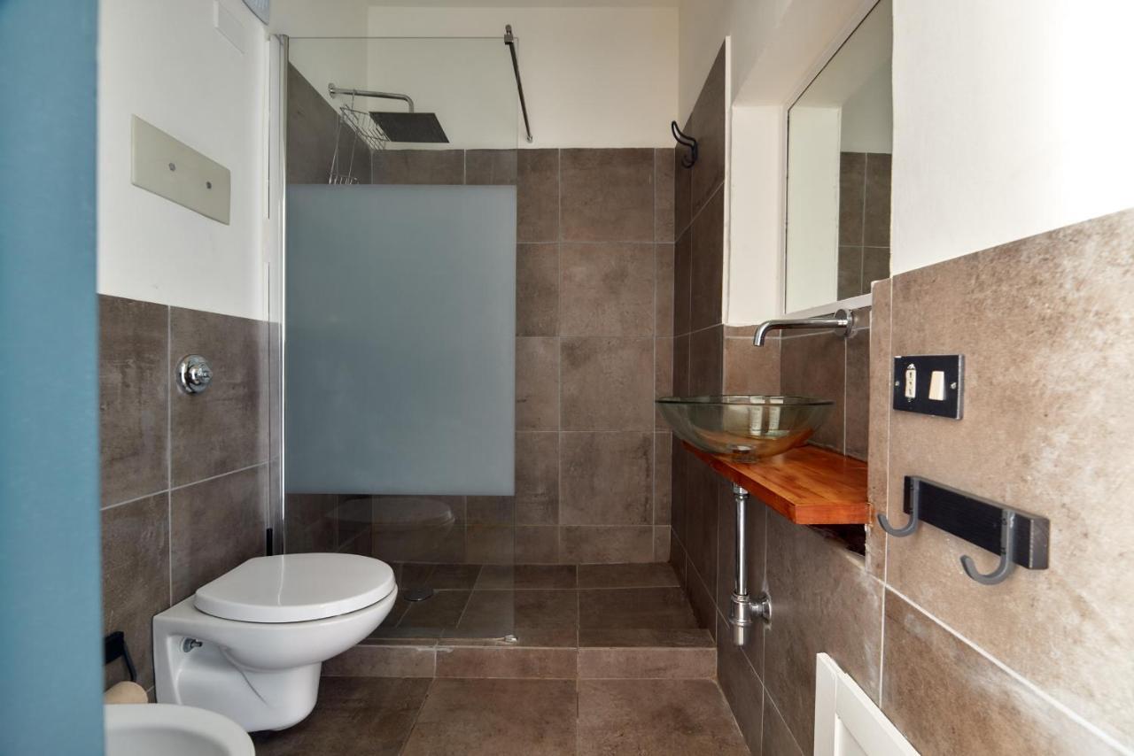 L' Hotellerie Easy Suites Palermo Bagian luar foto