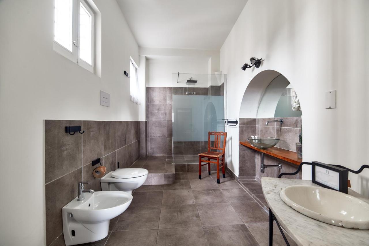 L' Hotellerie Easy Suites Palermo Bagian luar foto