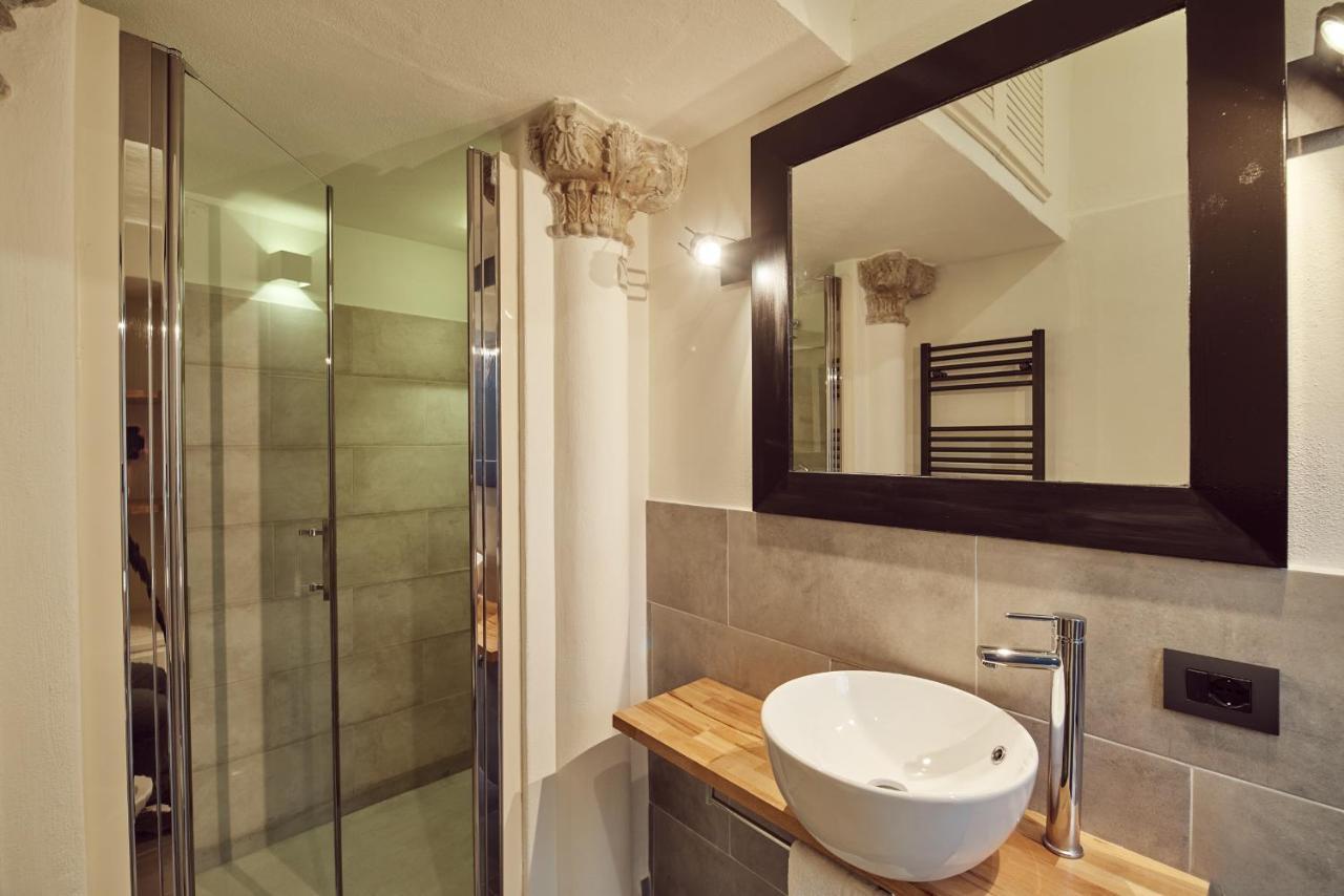 L' Hotellerie Easy Suites Palermo Bagian luar foto