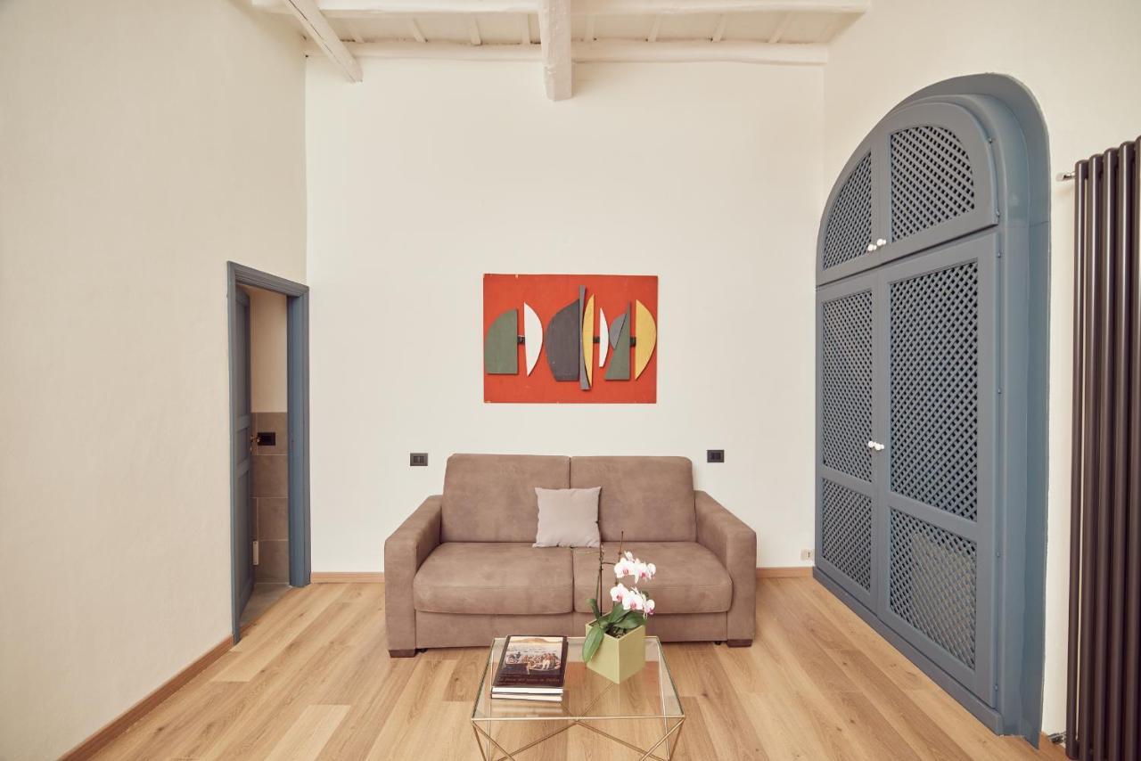 L' Hotellerie Easy Suites Palermo Bagian luar foto